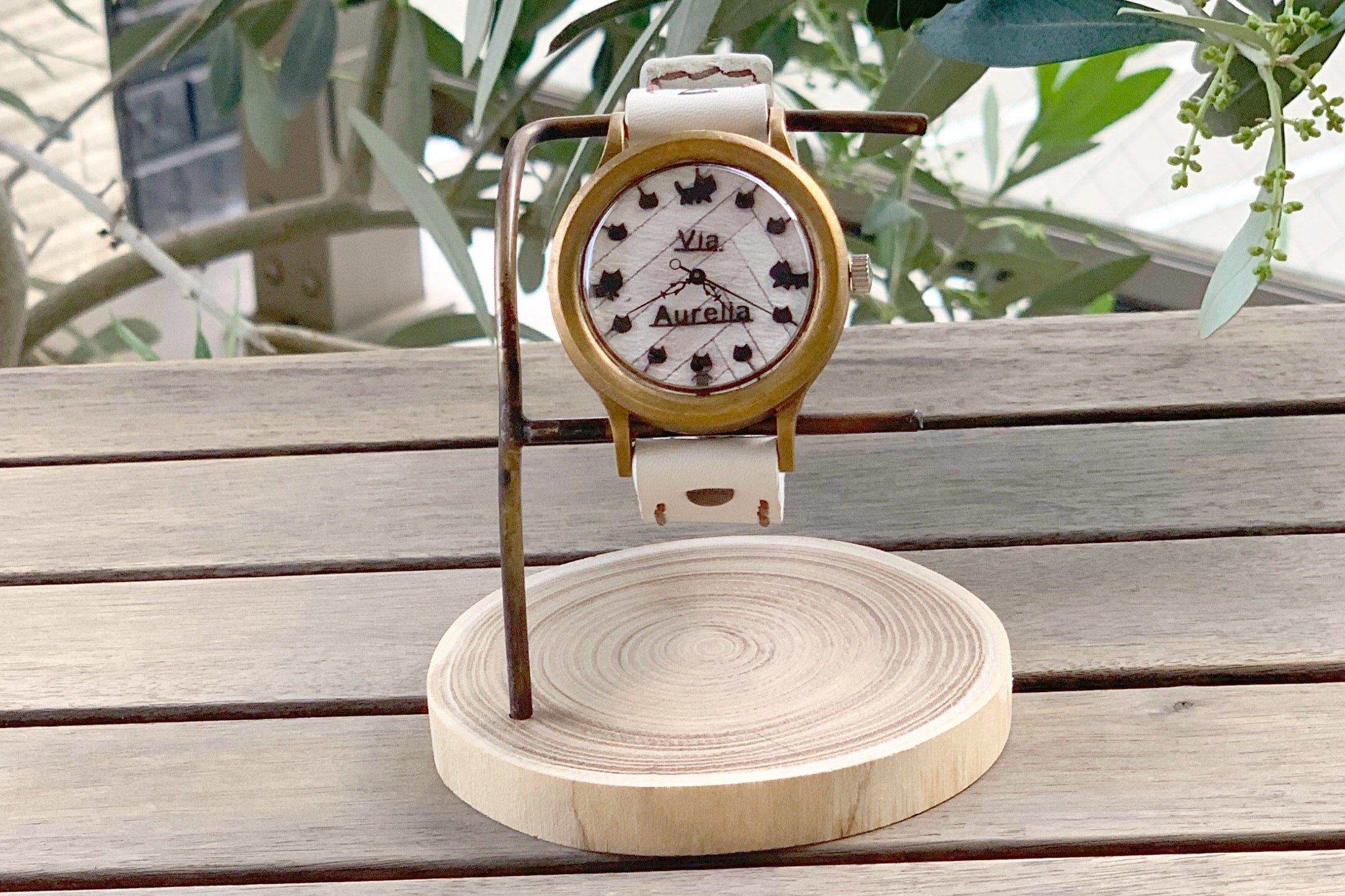 手作り腕時計 Via Aurelia（黒ねこホワイト文字盤&イタリア牛革